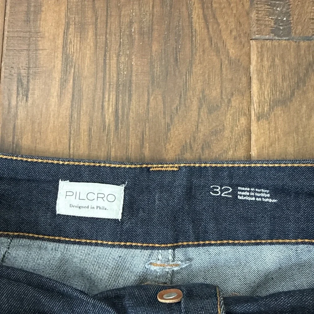 Anthropologie Pilcro Wanderer High Rise Crop Flare Jeans 32 Raw Hem Dark Wash - Picture 6 of 8